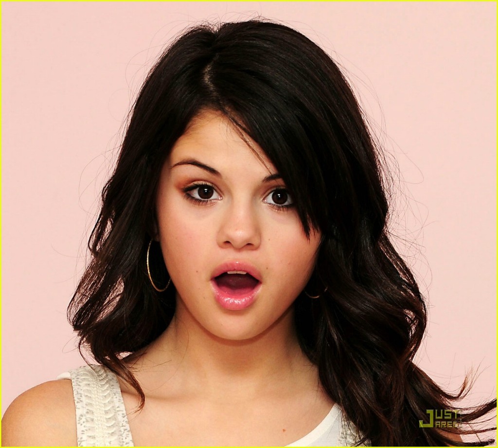 Selena-Gomez-8
